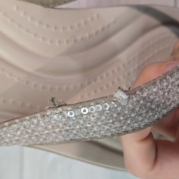 Crocs Women T strap Sequin Sandals Slide Flats shoes sz 10 - Picture 11 of 12